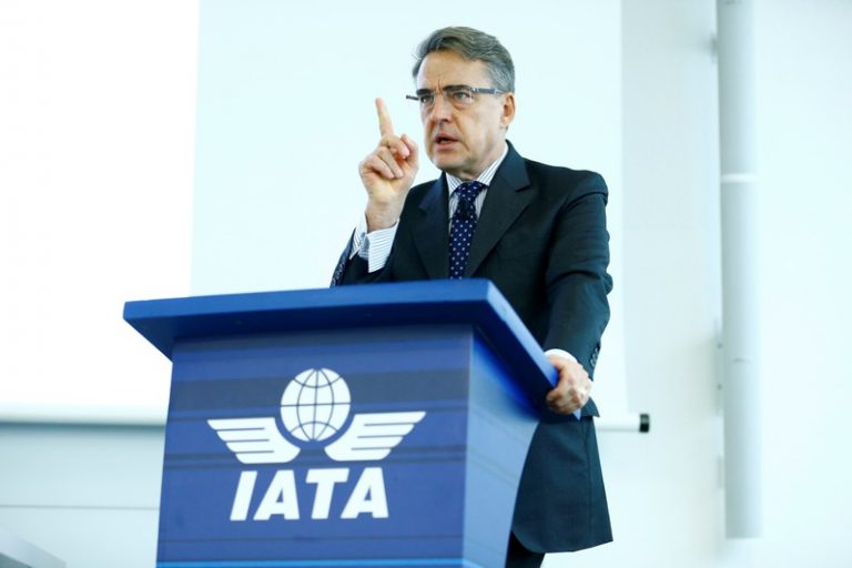 LYNXMPEFA41GV.jpg,Imagen de archivo del director general de la IATA,  Alexandre de Juniac, hablando durante un evento en Ginebra, Suiza, Deciembre 5, 2017. REUTERS/Pierre Albouy; Crédito: PIERRE ALBOUY, Reuters