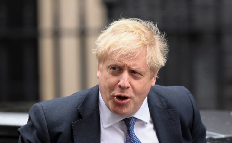 LYNXMPEG1C0XE-1.jpg,Foto del jueves del primer ministro británico, Boris Johnson, llegando a Downing Street. 
Feb 13, 2020. REUTERS/Toby Melville; Crédito: TOBY MELVILLE, Reuters LYNXMPEG1C0XE-1.jpg,Foto del jueves del primer ministro británico, Boris Johnson, llegando a Downing Street. 
Feb 13, 2020. REUTERS/Toby Melville; Crédito: TOBY MELVILLE, Reuters