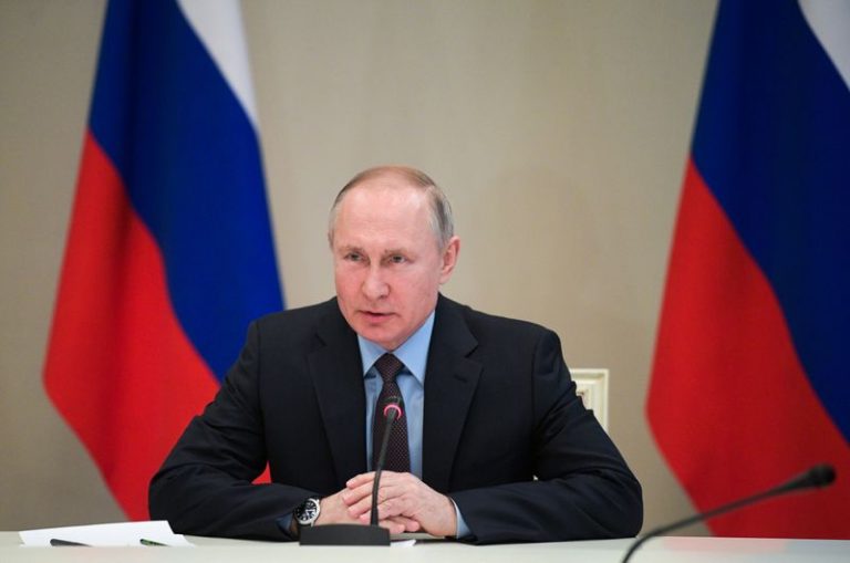 LYNXMPEG201SJ.jpg,El presidente ruso, Vladimir Putin, encabeza una reunión en el aeropuerto Vnukovo II, en las afueras de Moscú, Rusia. 1 de marzo de 2020. Sputnik/Alexei Druzhinin/Kremlin vía REUTERS. ATENCIÓN EDITORES -  ESTA IMAGEN HA SIDO ENTREGADA POR UN TERCERO. ; Crédito: Sputnik Photo Agency, Reuters LYNXMPEG201SJ.jpg,El presidente ruso, Vladimir Putin, encabeza una reunión en el aeropuerto Vnukovo II, en las afueras de Moscú, Rusia. 1 de marzo de 2020. Sputnik/Alexei Druzhinin/Kremlin vía REUTERS. ATENCIÓN EDITORES -  ESTA IMAGEN HA SIDO ENTREGADA POR UN TERCERO. ; Crédito: Sputnik Photo Agency, Reuters