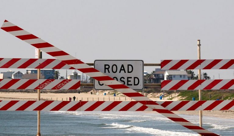 LYNXMPEG7L0DS.jpg,Se ve un letrero de 