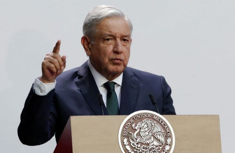 LYNXMPEG8116S.jpg,Imagen de archivo. El presidente de México, Andrés Manuel López Obrador, pronuncia su segundo discurso sobre el estado de la unión en el Palacio Nacional en la Ciudad de México, México.1 de septiembre de 2020. REUTERS / Henry Romero; Crédito: HENRY ROMERO, Reuters