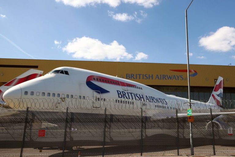 LYNXNPEG8L1OR.jpg,Foto de archivo. Un avión de British Airways en el aeropuerto de Heathrow Airport en Londres. 17 de julio de  2020. REUTERS/Hannah McKay; Crédito: HANNAH MCKAY, Reuters LYNXNPEG8L1OR.jpg,Foto de archivo. Un avión de British Airways en el aeropuerto de Heathrow Airport en Londres. 17 de julio de  2020. REUTERS/Hannah McKay; Crédito: HANNAH MCKAY, Reuters