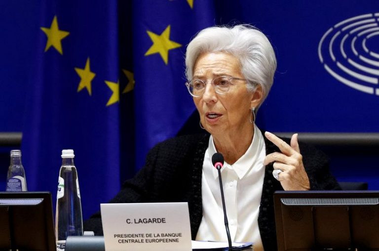 LYNXMPEG9P0VV.jpg,FOTO DE ARCHIVO: La presidenta del Banco Central Europe, Christine Lagarde, declara ante la Comisión de Asuntos Económicos y Monetarios del Parlamento Europeo en Bruselas, Bélgica, el 6 de febrero de 2020. REUTERS/Francois Lenoir; Crédito: FRANCOIS LENOIR, Reuters